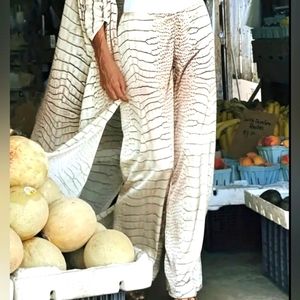 Women's Loose Fit Trousers Pull On Hot 🔥 L👀K Suze XL = 12 Pants Crocodile 🐊